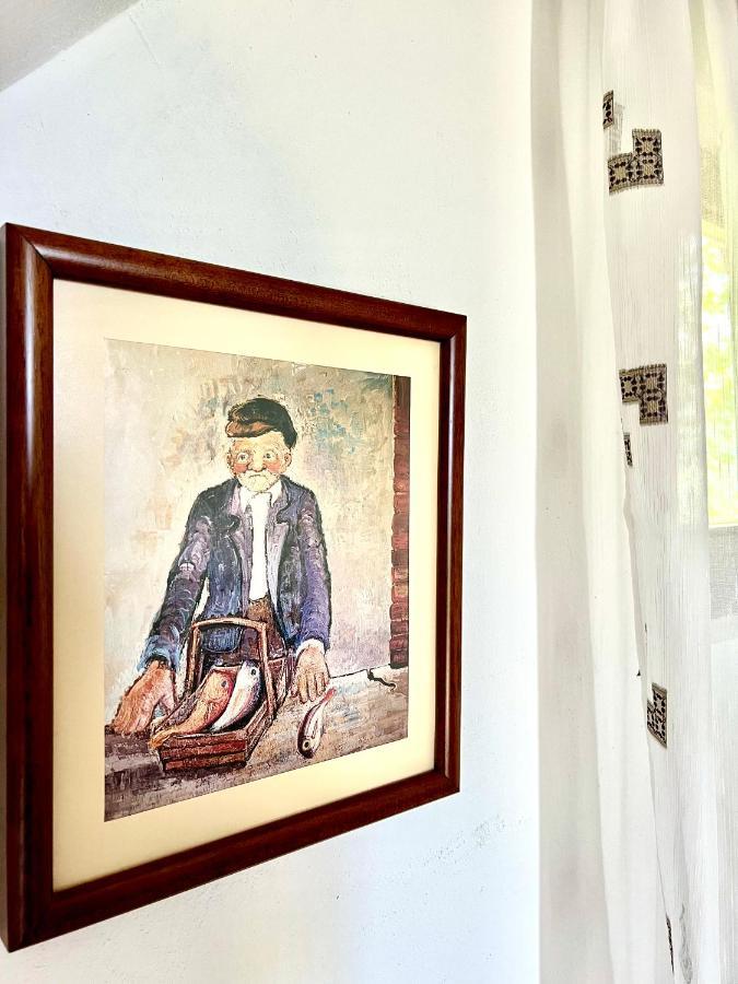 Vikendica,Bungalovi Lipska Pecina Cetinje Ngoại thất bức ảnh